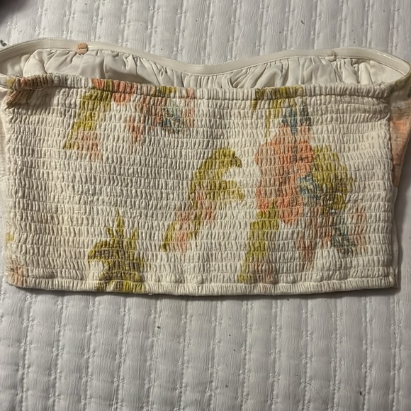 American eagle floral crop top - Picture 2 of 2